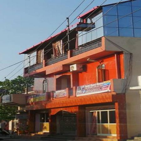Hotel Jan Jan Tak Dehradun Esterno foto
